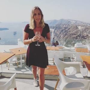 Meet your Posher, Abigail